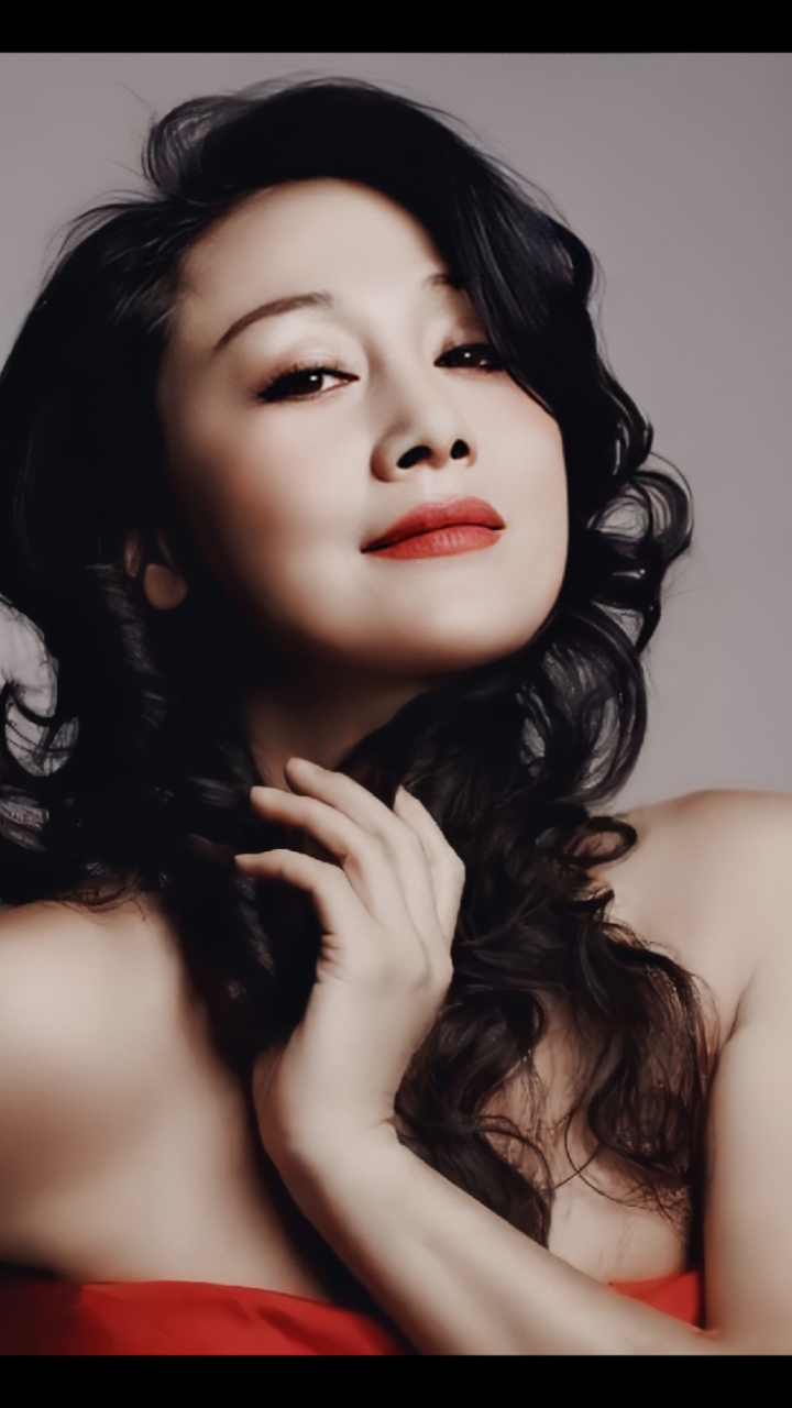 王姬,1962年7月20日出生于北京,影视女演员,主持人.