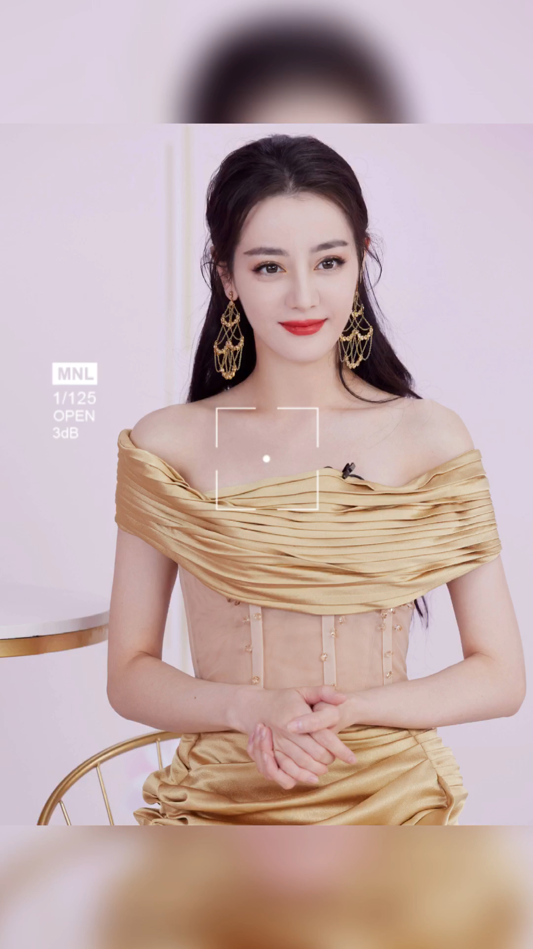 迪丽热巴#作为一个浓颜美女,迪丽热巴真的好适合这种贵气的造型!