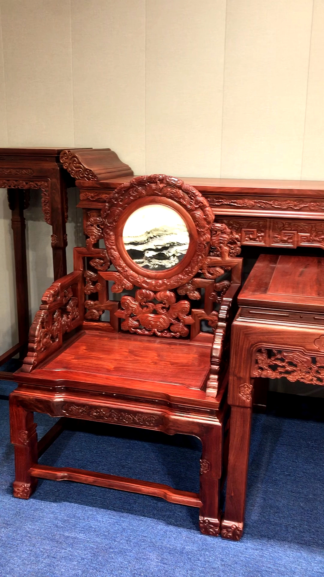 古典红木家具经典款灵芝纹云石中堂厅堂里必备的椅子