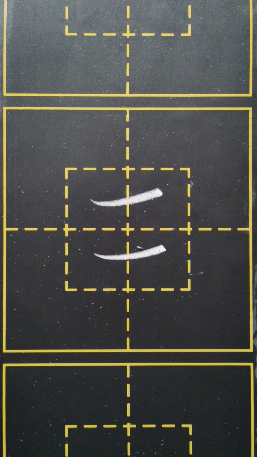 高格书法粉笔字笔画1一一左尖短凹横