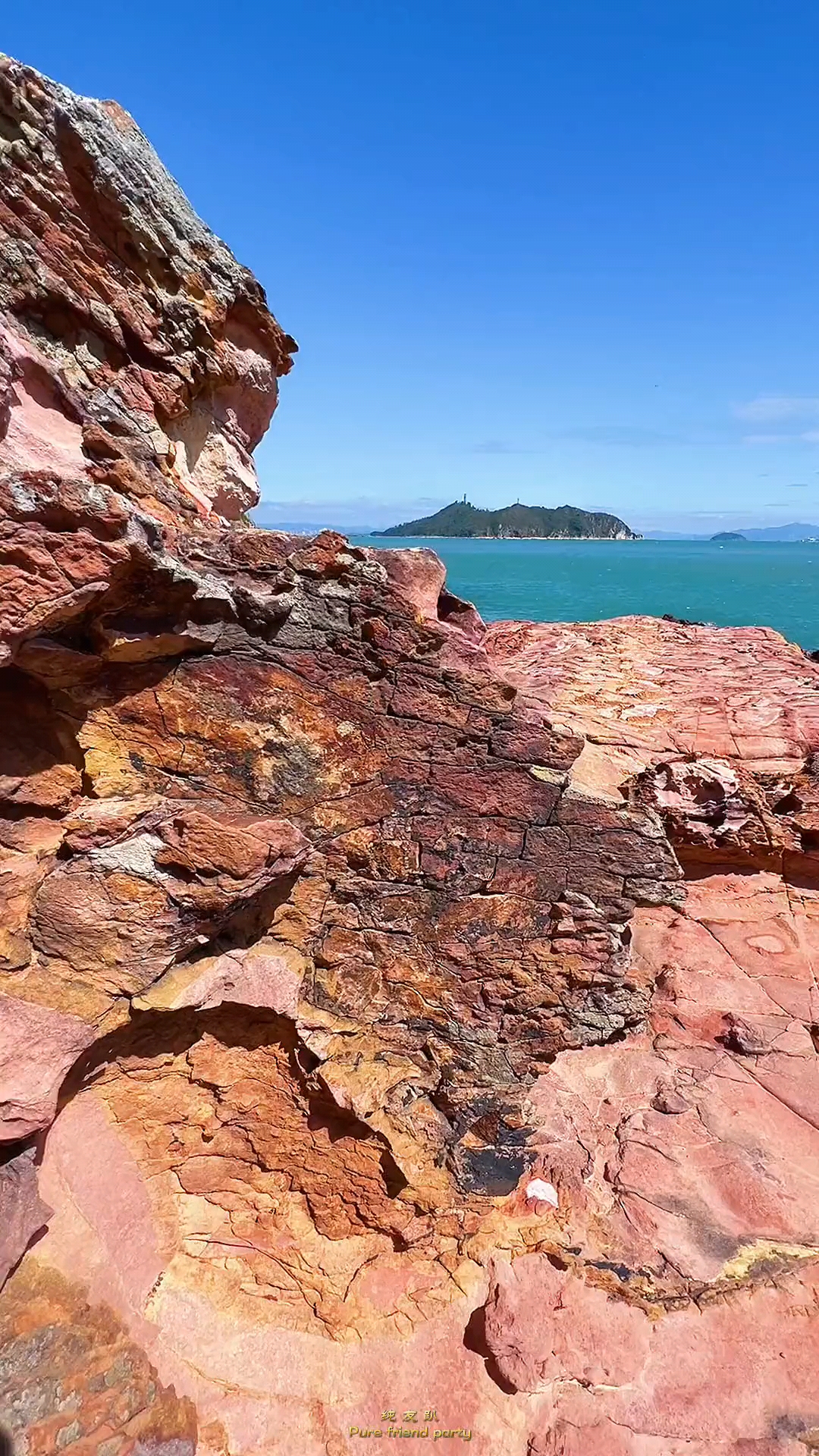 深圳红排角不愧为中国最美海岸线之一堪称中国的马尔代夫玻璃海清澈