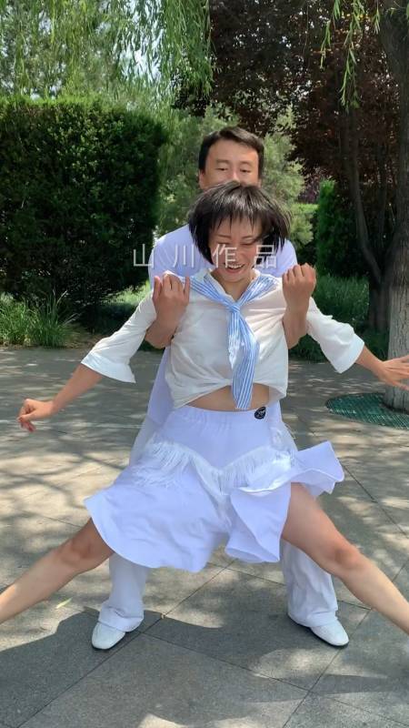 记录生活#滨芳兄妹俩舞舞太精彩了