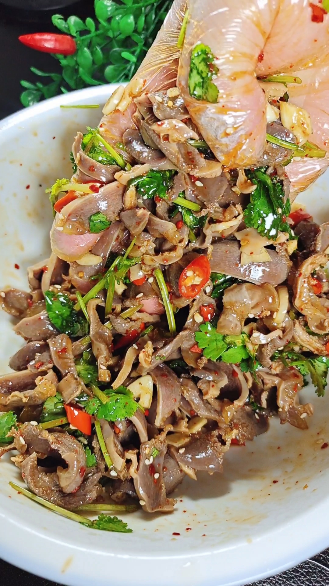 凉拌鸡胗#香辣凉拌鸡胗做法!进来学会