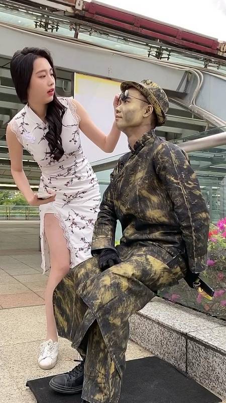 铜人真皮99小姐姐亏大了,细看-全民小视频