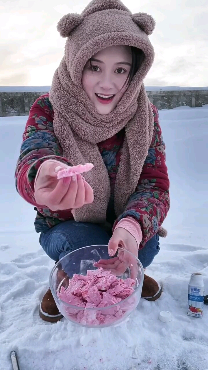 雪儿达娃#你吃过炒酸奶吗?