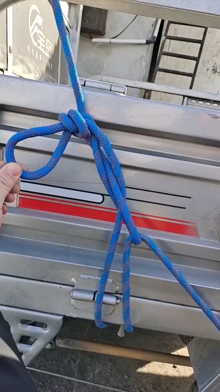 货车司机捆绑物体常用绳结!