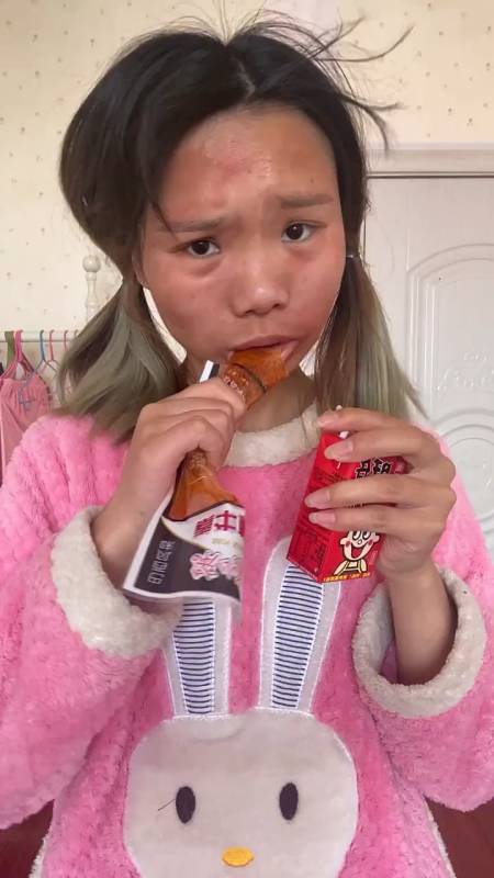 丑女逆袭你觉得我这样打扮去面试可以吗