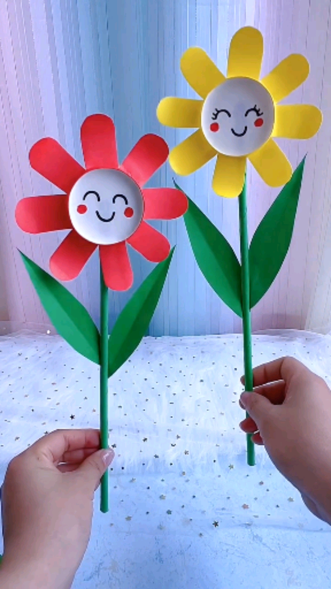 手工制作#母亲节马上到了,给最爱的妈妈做一朵小红花吧