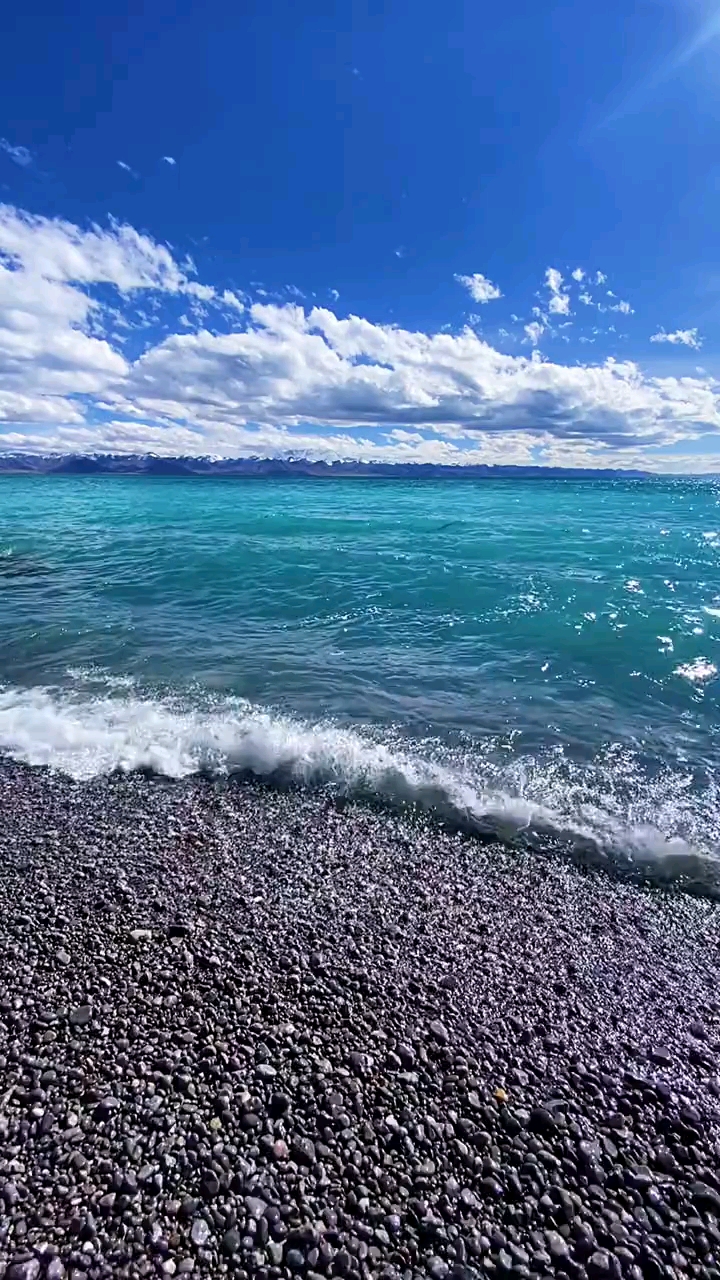 要一个人来西藏,更不要一个人来纳木措,因为我怕美哭了没人给你擦眼泪