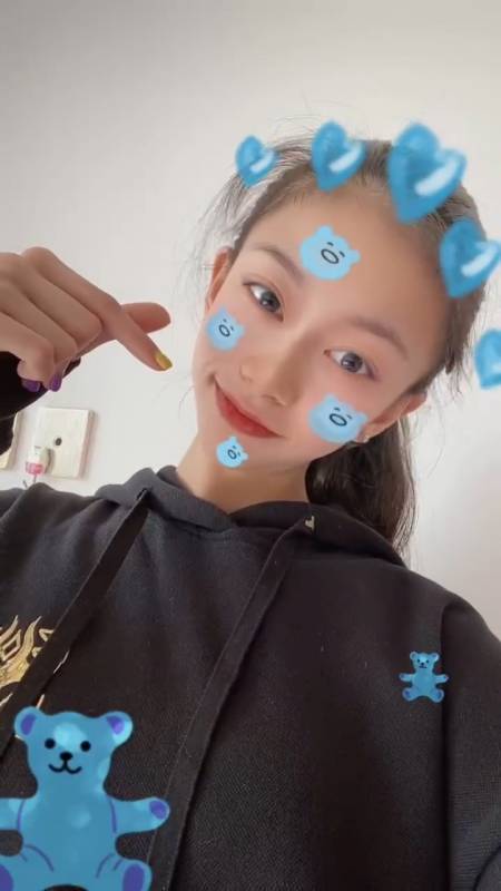 拉丁舞#茉晗灵动的大眼睛在闪闪发光,可爱的茉宝-全民小视频