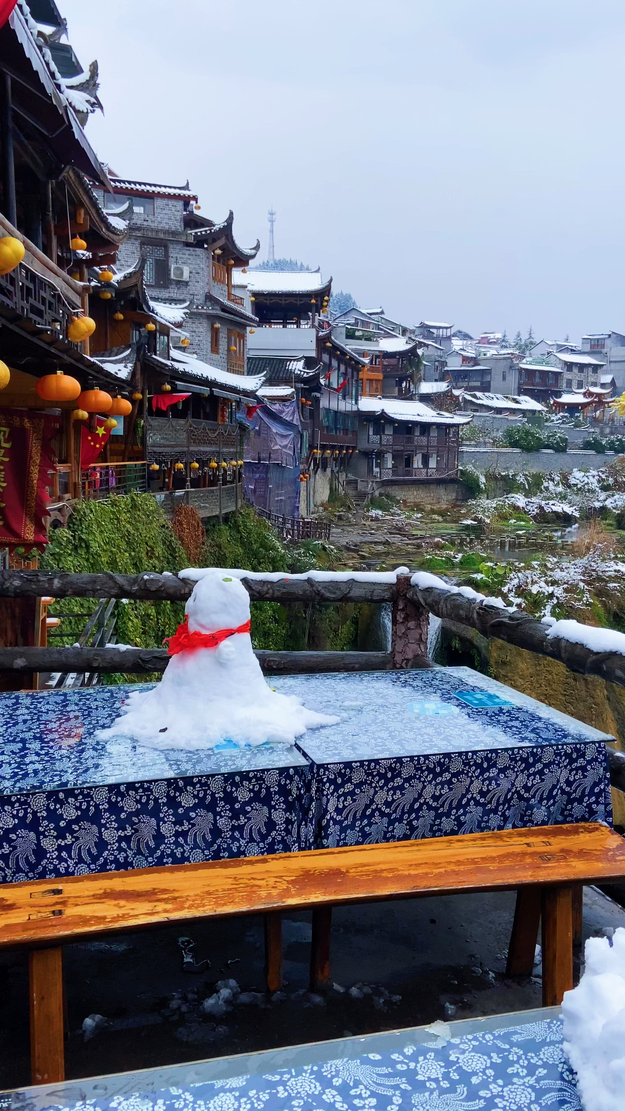 小镇的惊艳雪景#芙蓉小镇的初雪