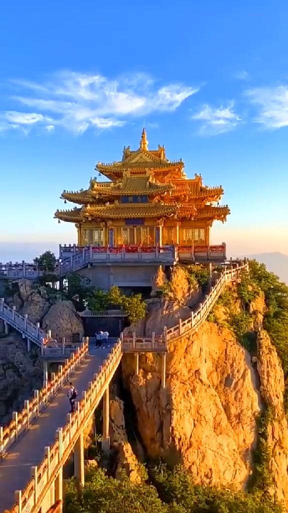 带你去旅行#来到天宫!仿佛自己变成了玉皇大帝!