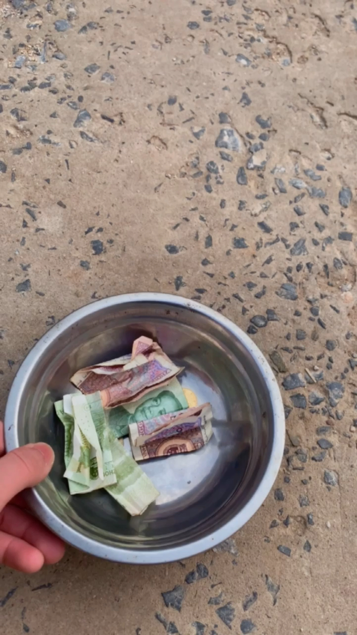 要饭日常#这同行怎么能这样