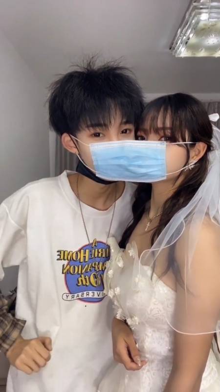 专属我们的口罩之吻7815我今年十九岁你们呢评论出来95-度小视