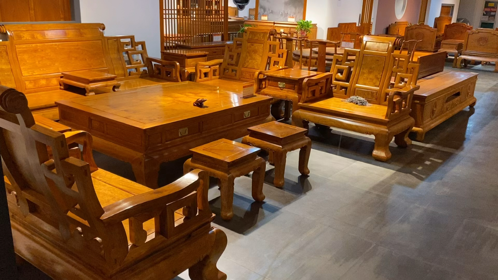 缅花独板家具如此,真实原因你知道吗?