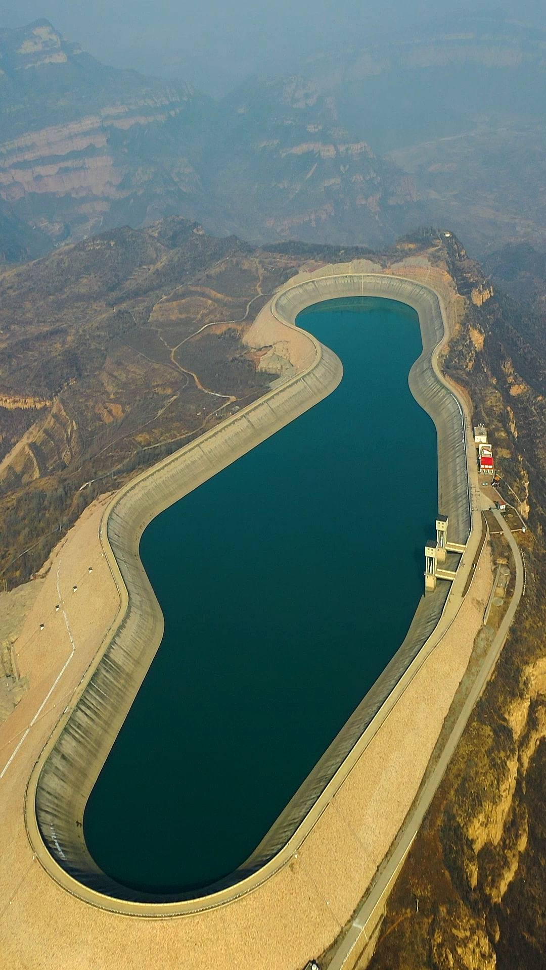 石家庄大山上发现一座大型水库水是怎么来的你知道吗