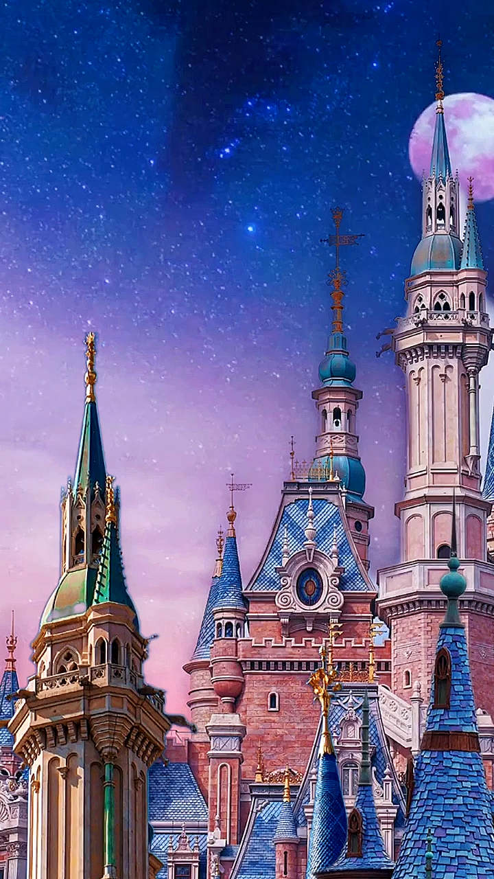 我和春天有个约会#上海迪斯尼乐园拍不够的梦幻童话城堡,这里可以