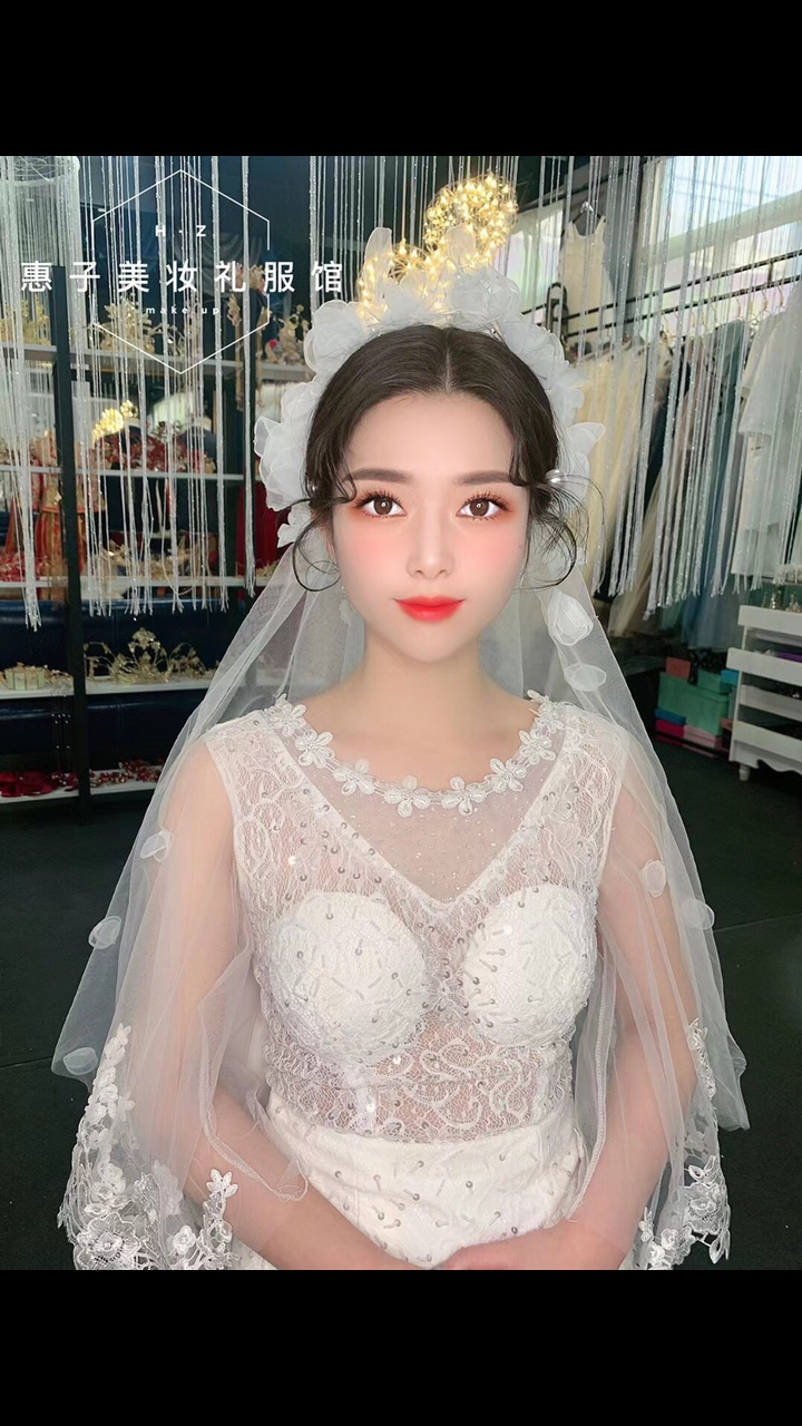 新娘造型～待你出嫁之日,一定要穿着洁白的婚纱,梳着精致的妆发,惊艳