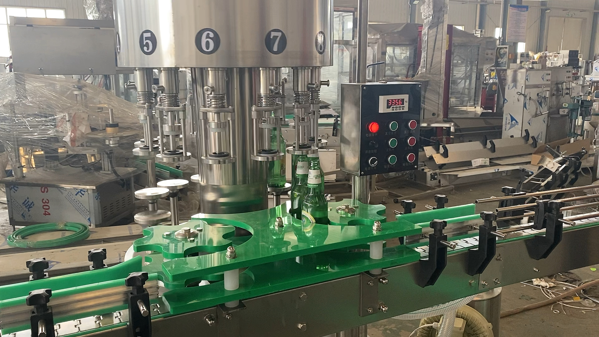 12头负压灌装生产线适用于红酒醋等液体灌装