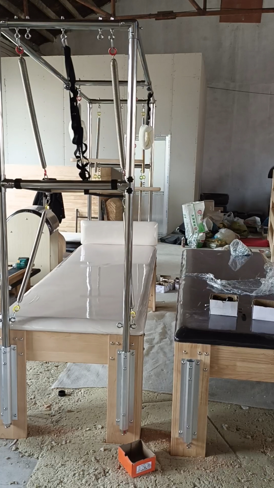 普拉提大器械凯迪拉克床组装完毕莱美特健身器材