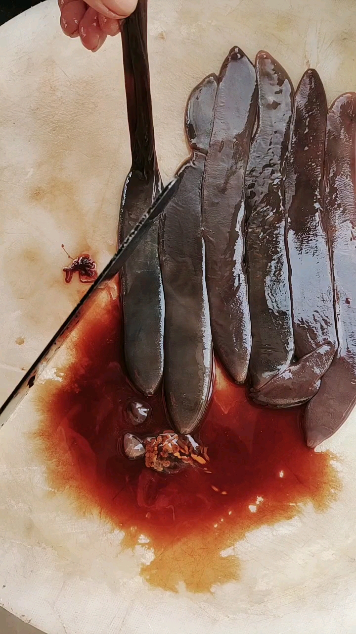 深海里的大虫子,你知道正确的吃法吗?