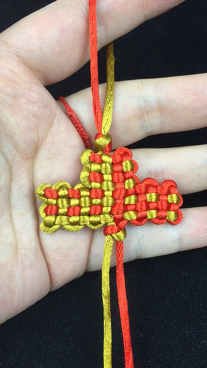 圣诞麋鹿来送礼#中国结系列—高升盘长结