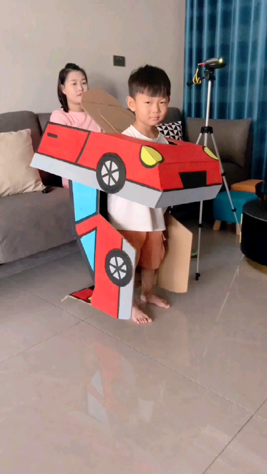 用快递纸箱给孩子做个变形金刚图纸里有详细尺寸