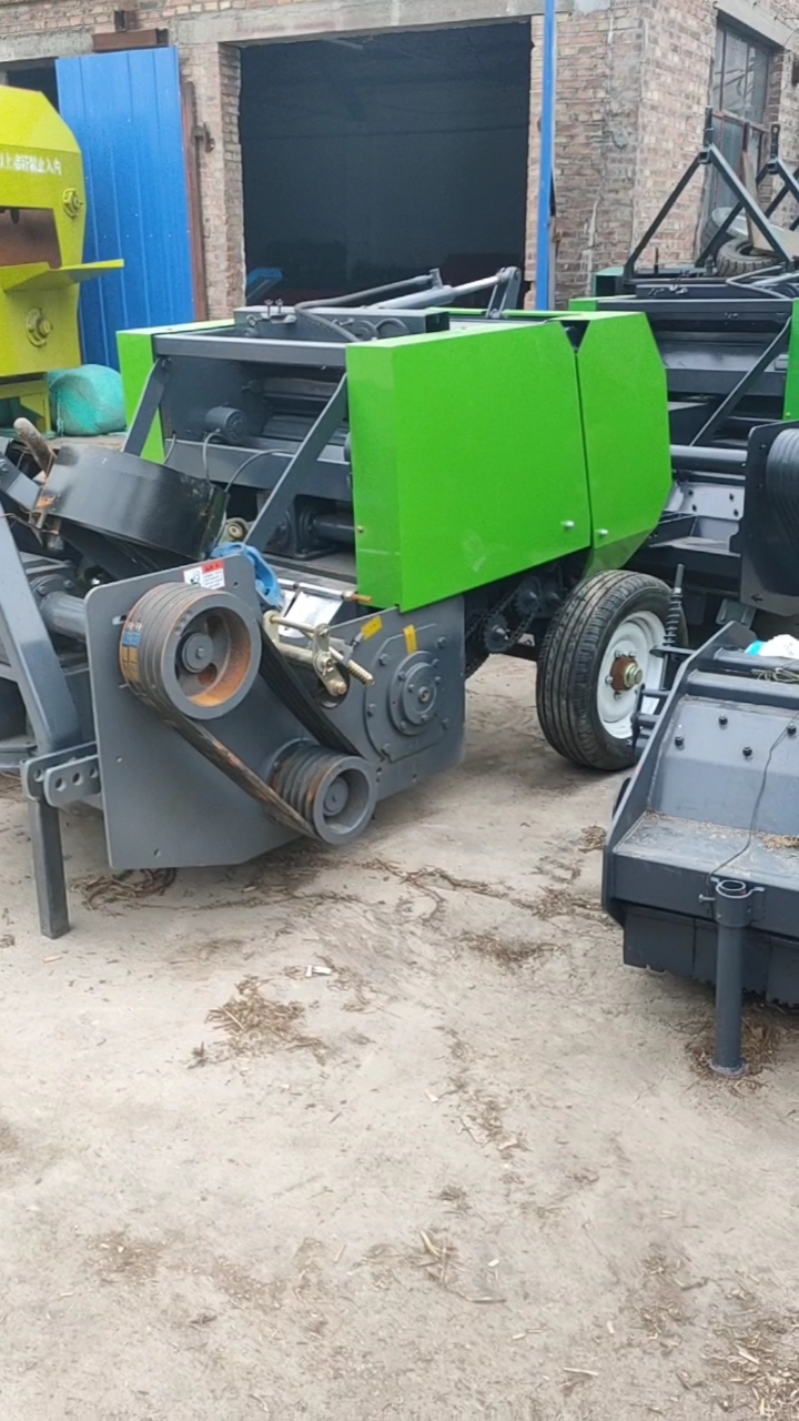 秸秆粉碎打捆机