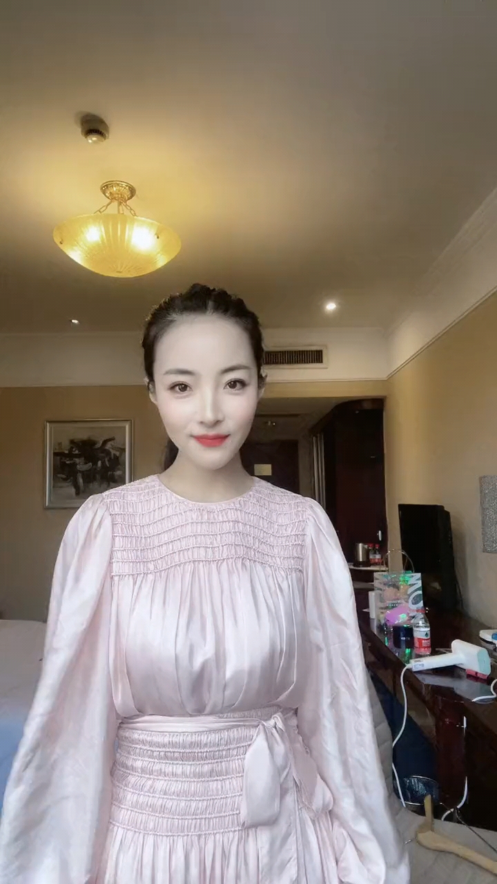 陕北民歌《妹子再好也是人家的人》王小妮