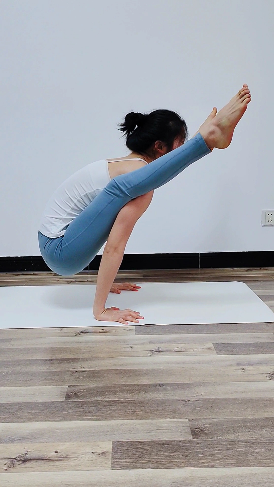 阿斯汤加#阿斯汤加瑜伽睡龟式逐步教你学会如何做.