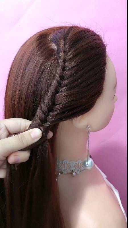 有趣有收获你的浏览器不支持视频播放 #全民最火编发#鱼骨纹理感侧