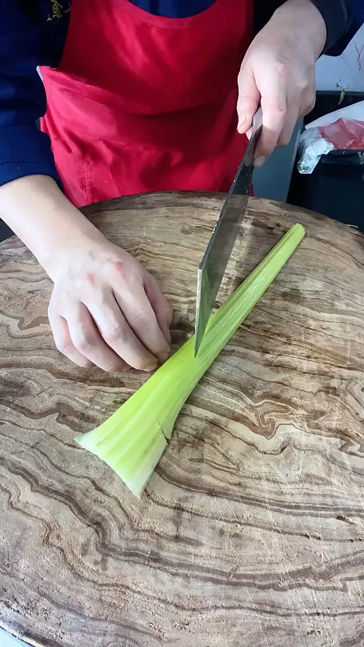 芹菜切法不错