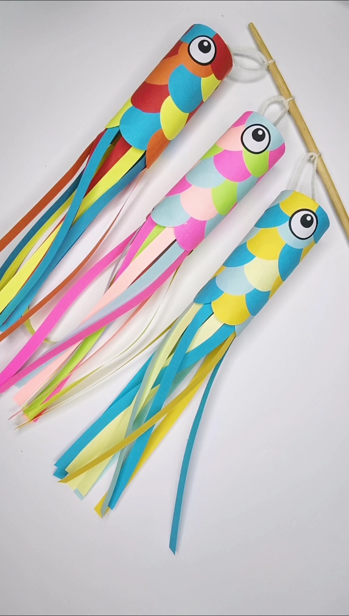 手工制作#如何用废旧纸筒做漂亮的鲤鱼旗!-度小视