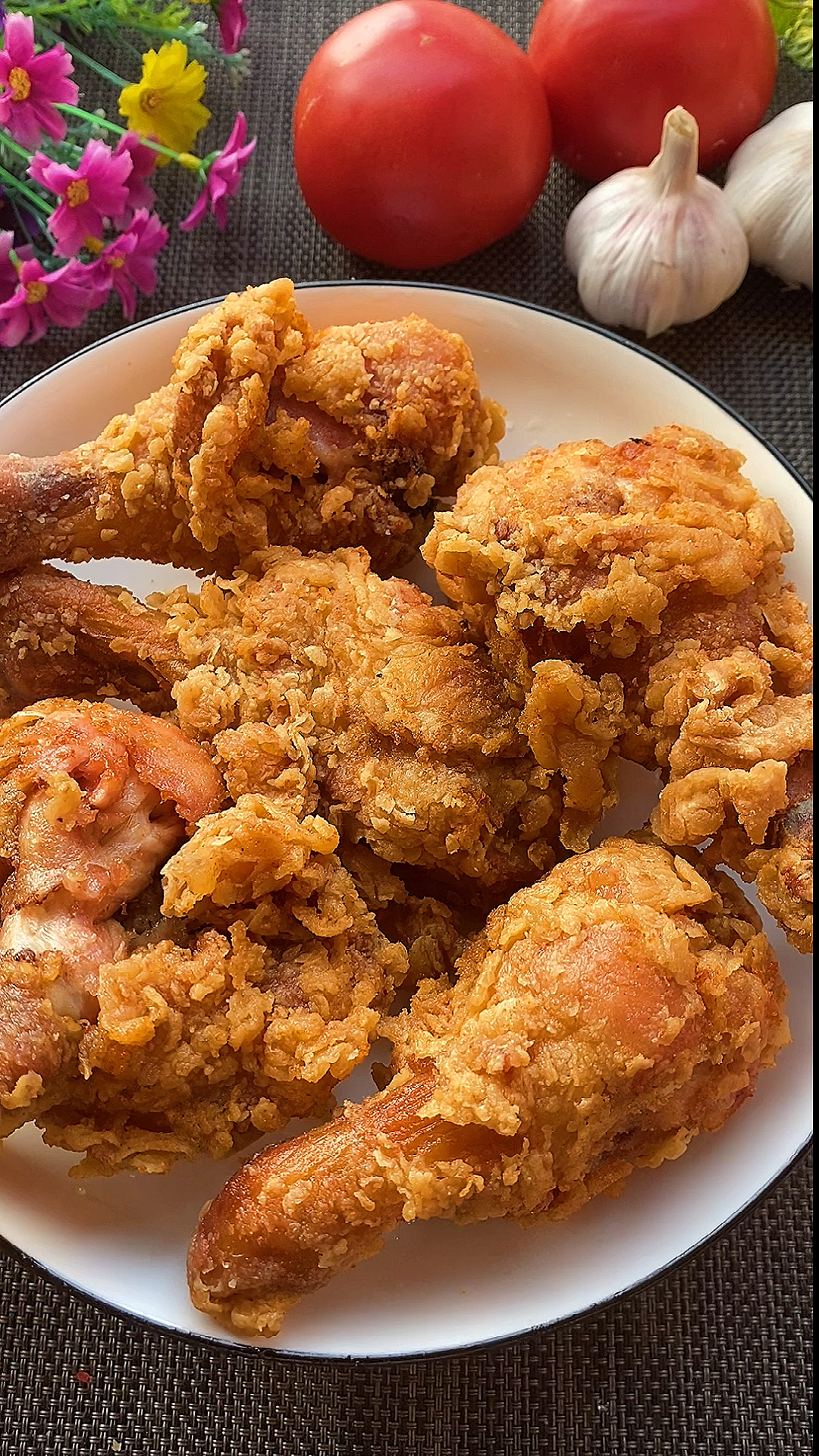 自制美食#脆皮炸鸡腿这样做好吃到舔手指-度小视