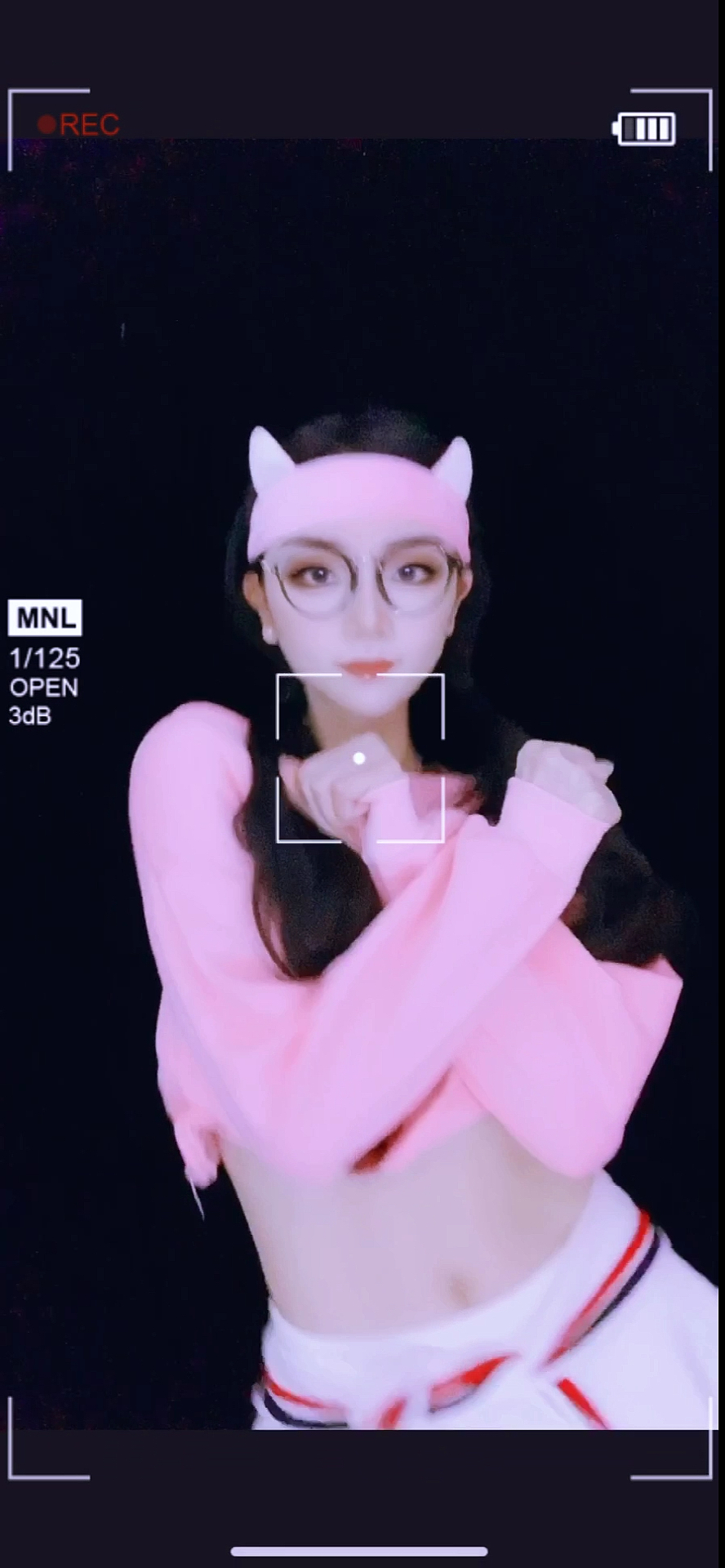 羽儿小姐姐手舞#突然觉得彩色的羽儿也很好看