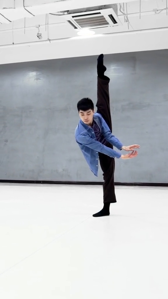 舞蹈#艺考导师彭捷,技术为舞蹈服务的重要性