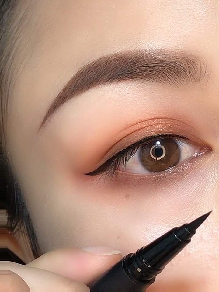 美妆分享#无辜下垂眼线