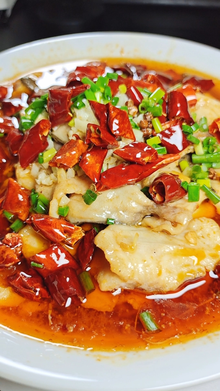 水煮鱼片#麻辣水煮鱼片做法,进来学会-度小视