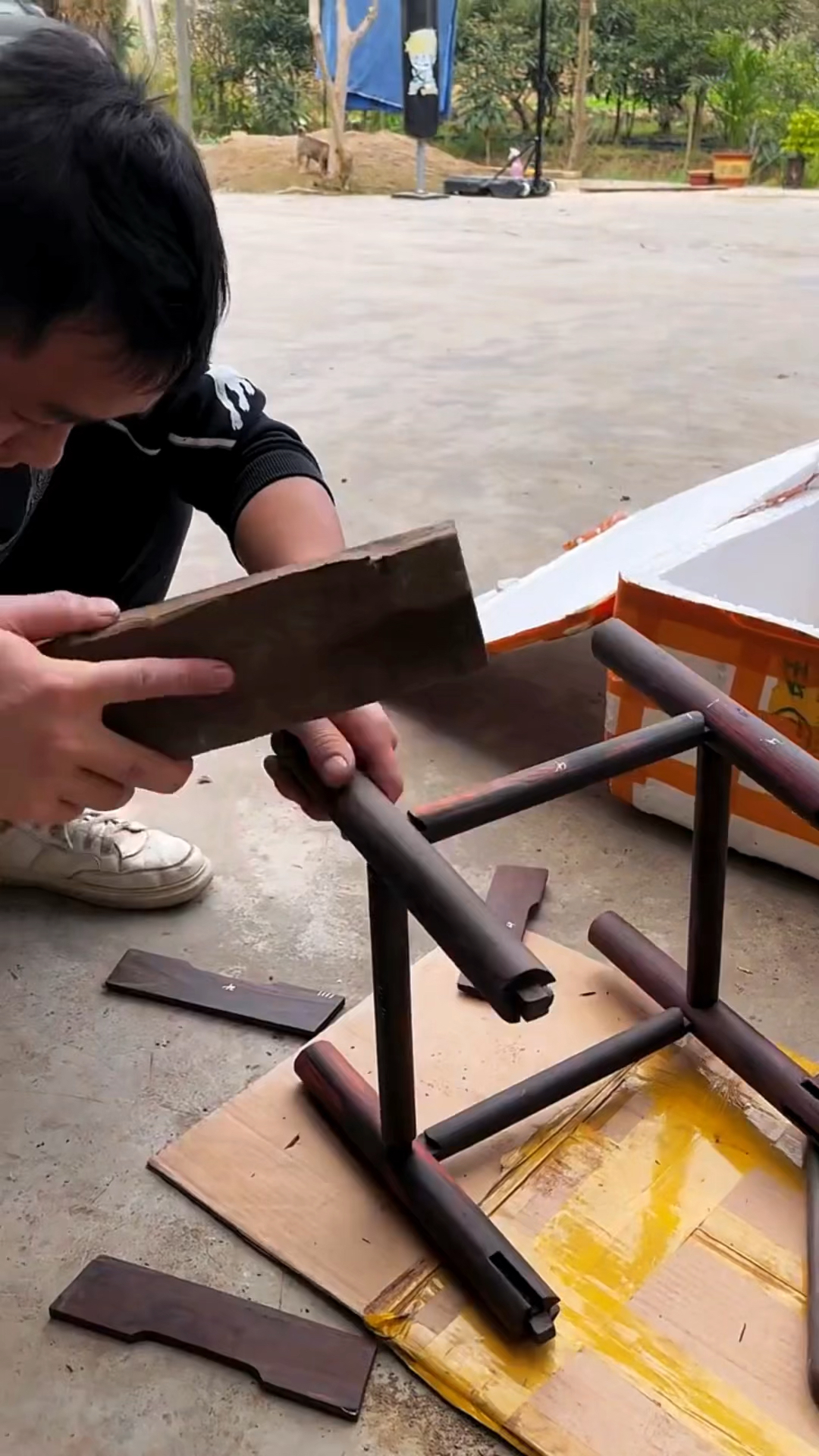 鲁班榫卯结构组装小凳子!