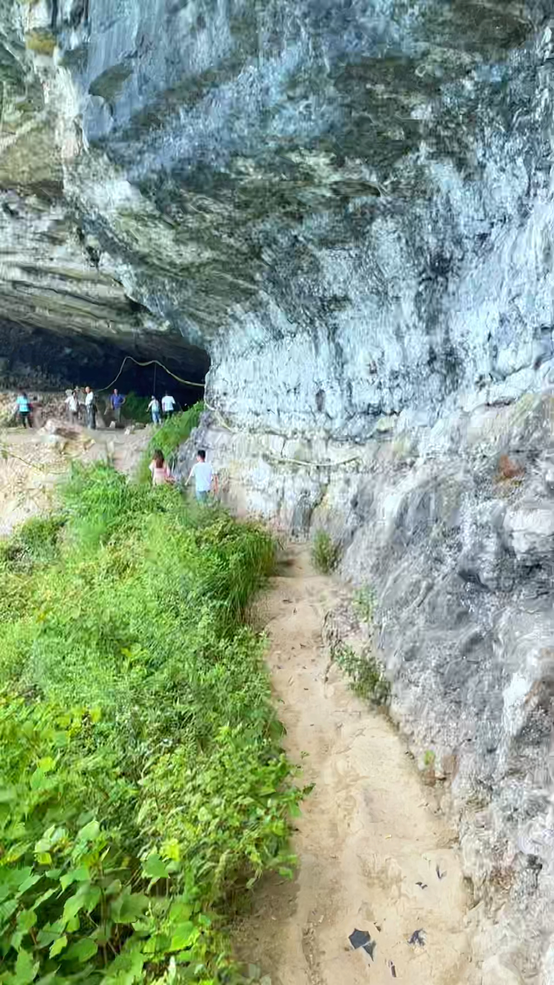 湖南湘西八面山燕子洞曾經土匪司令部就設在此處田大板四丫頭還有