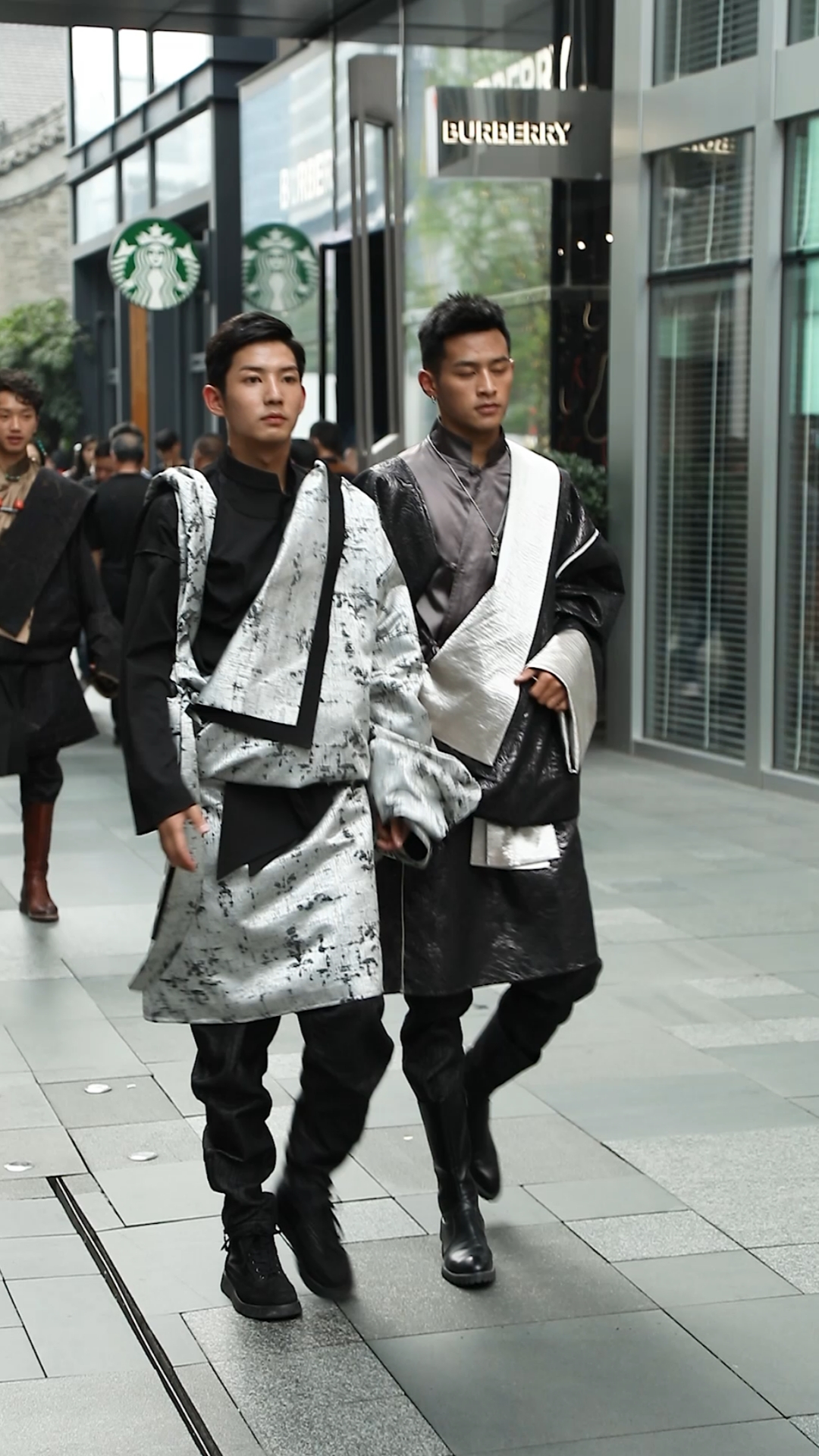 康巴汉子就是帅!