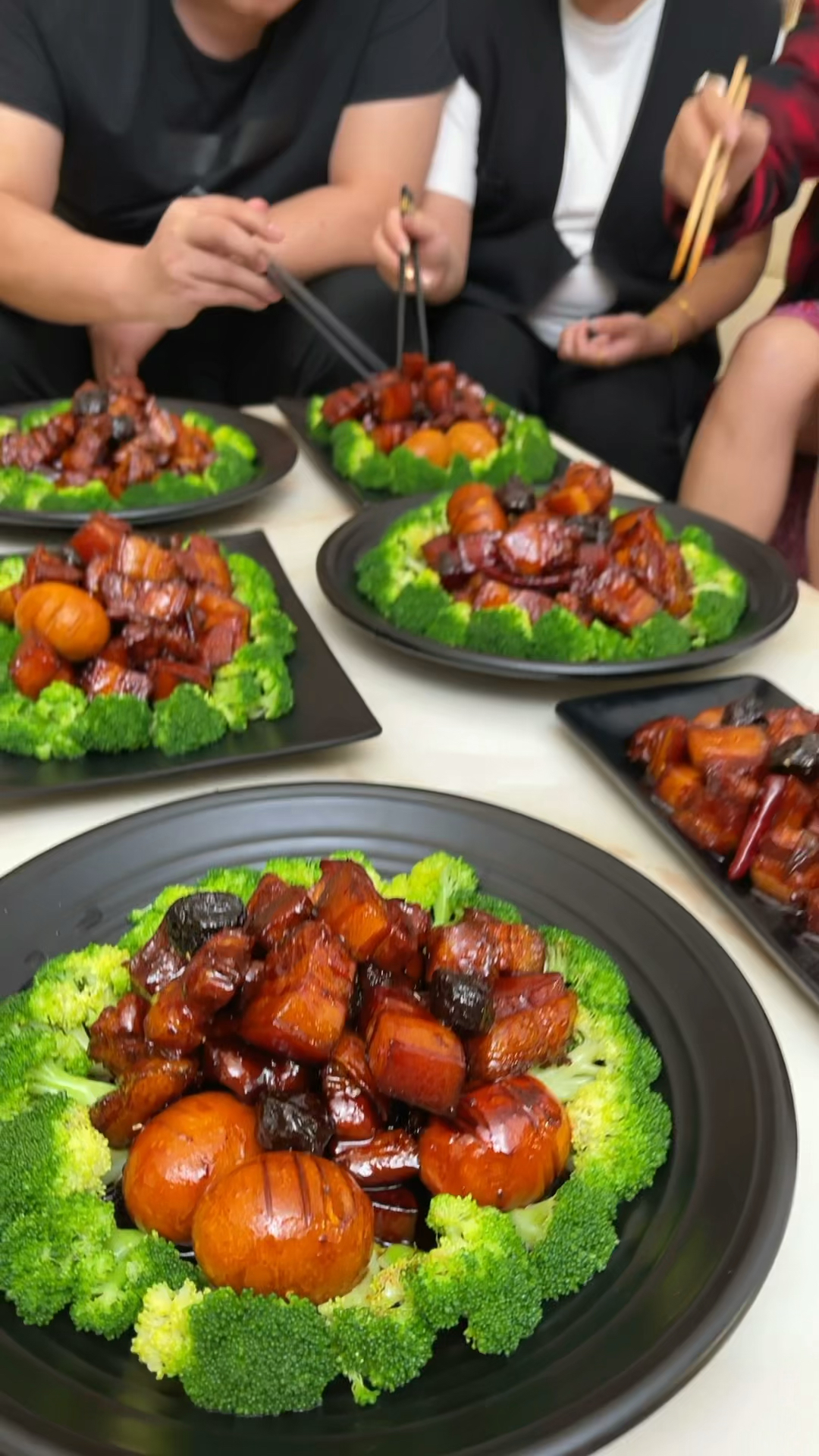 红烧肉的做法#家庭版话梅红烧肉做法,感谢朋友们的支持!