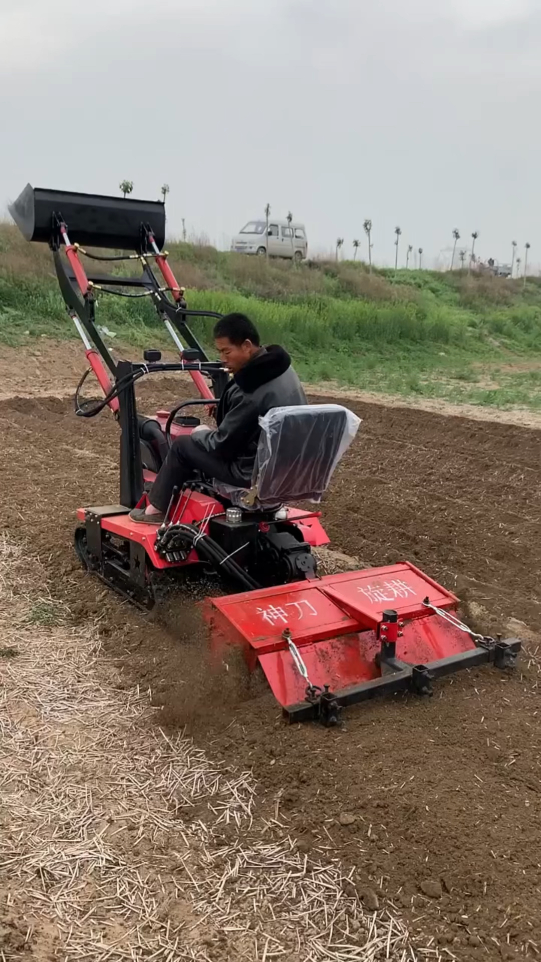 乡村生活家用小型多功能拖拉机