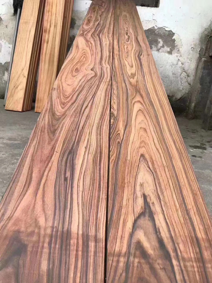 军刀豆,巴西酸枝,代替阔叶黄檀,密度比阔叶高,纹路更好.