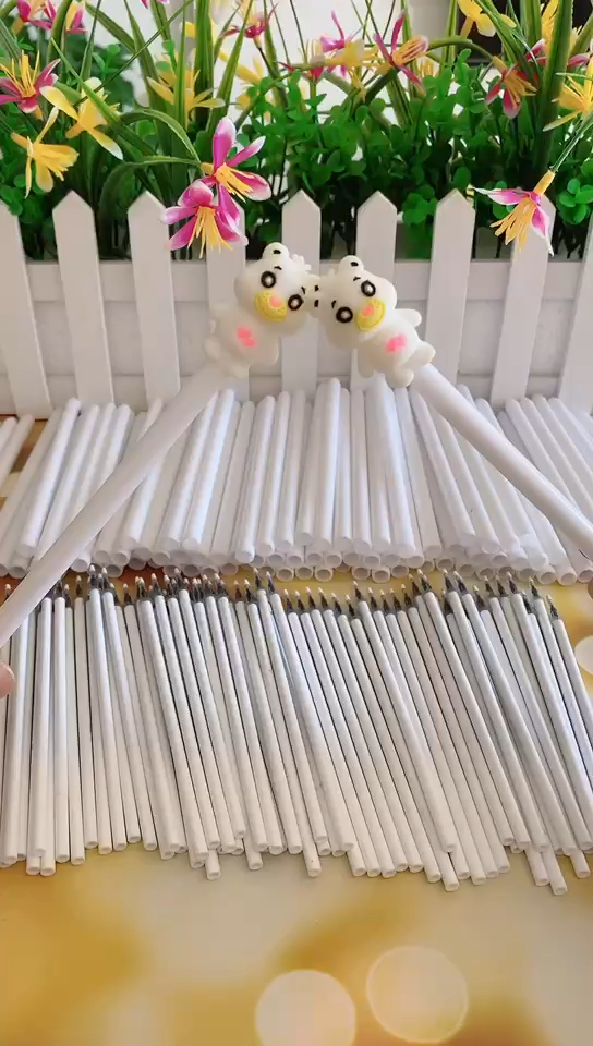 手工活组装笔在家带孩子做的