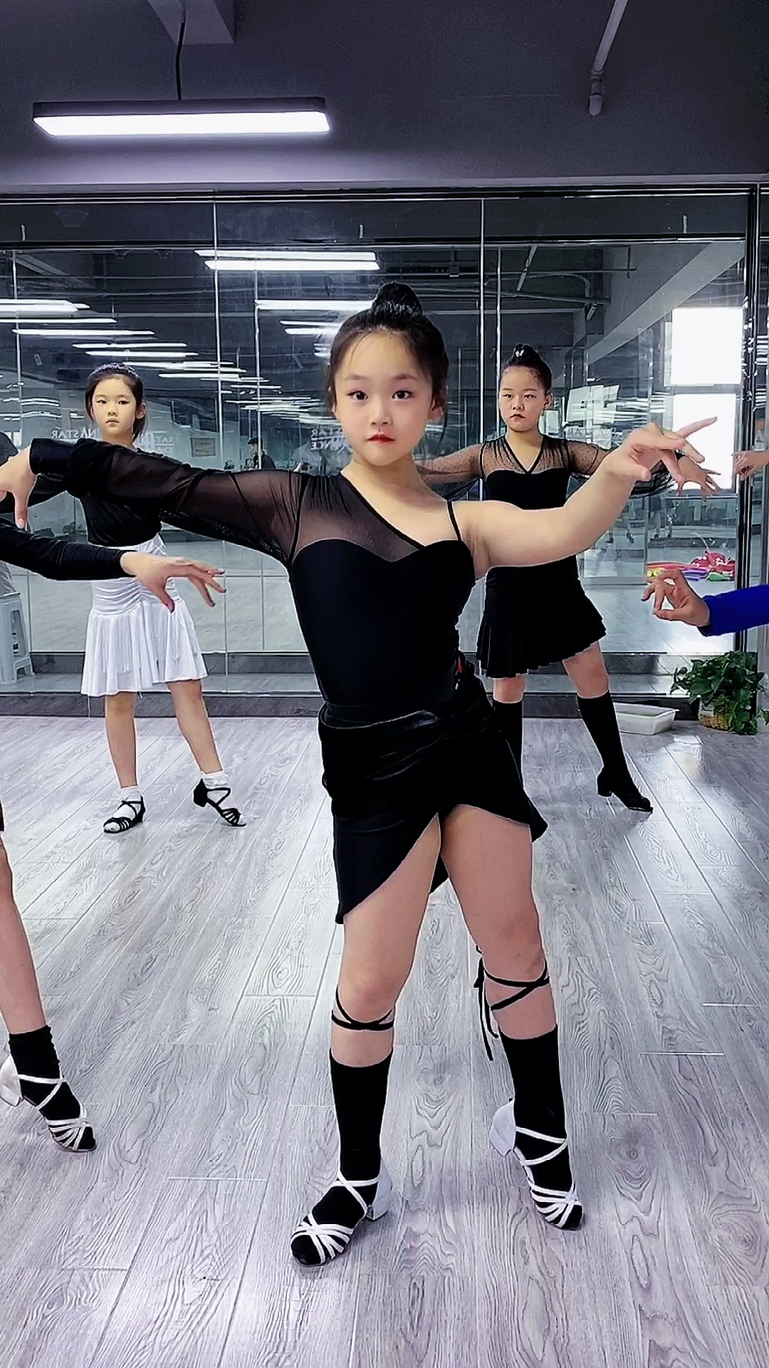 舞蹈#宝儿的眼睛会说话