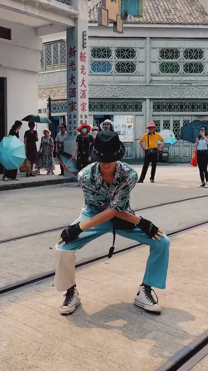 欢迎来到90年代曾经风靡全球的霹雳舞