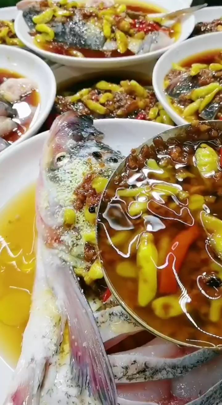 高压锅秘制鱼头