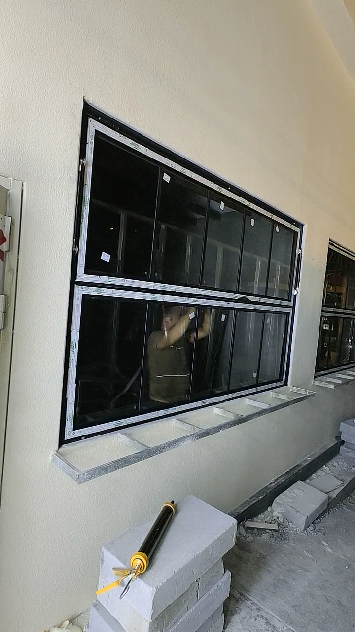 顺祥安居移门高端定制上翻折叠窗