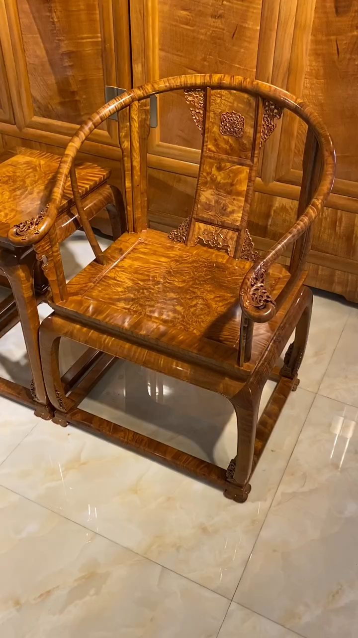 古典红木家具#金丝楠木小叶桢楠皇宫椅-度小视